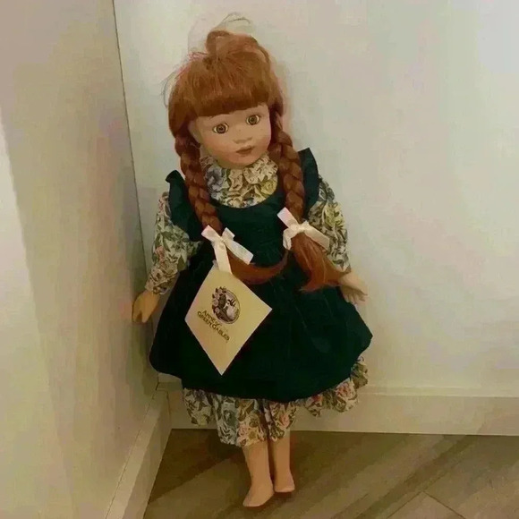 Anne of Green  Gables doll - Picture 2 of 7
